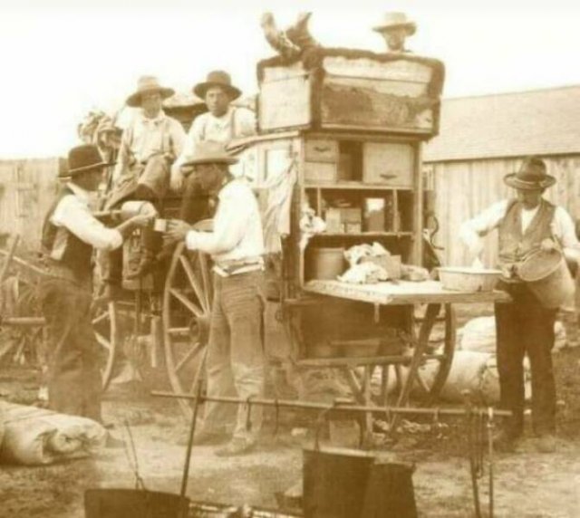 Interesting Historical Photos (50 pics)