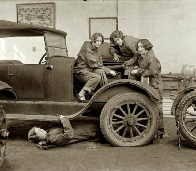 Interesting Historical Photos (50 pics)