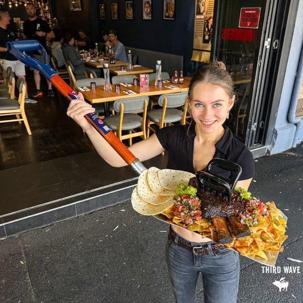 Weird Food Serving (23 pics)