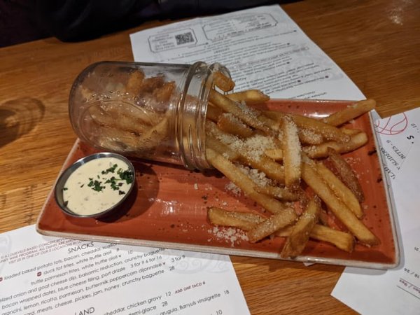 Weird Food Serving (23 pics)