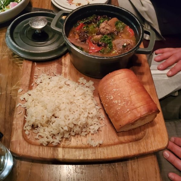 Weird Food Serving (23 pics)