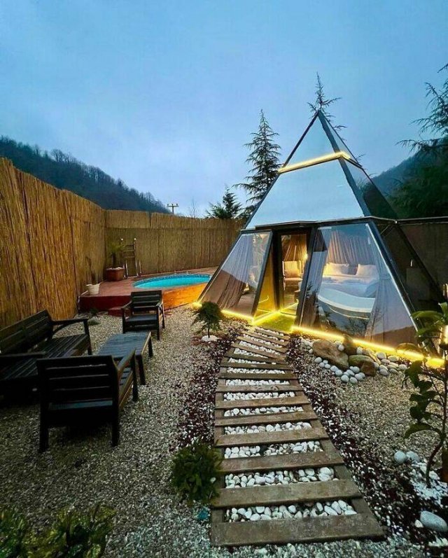 Amazing Houses And Interiors (40 pics)