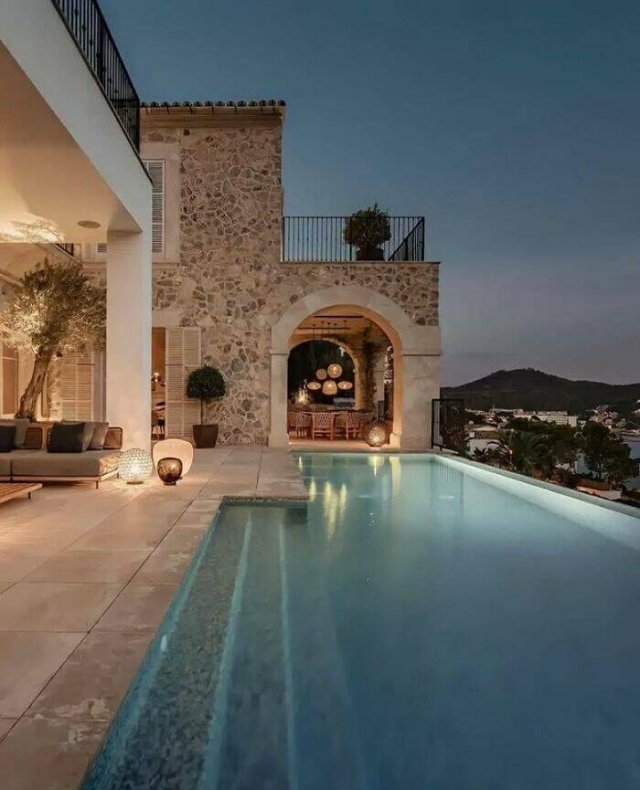 Amazing Houses And Interiors (40 pics)