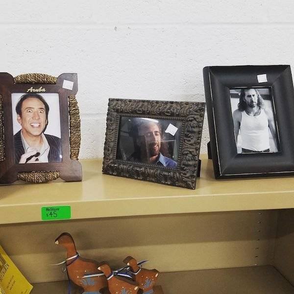 Weird Finds In Thrift Shops (26 pics)