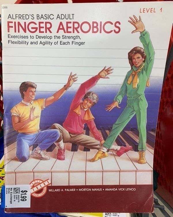 Weird Finds In Thrift Shops (26 pics)