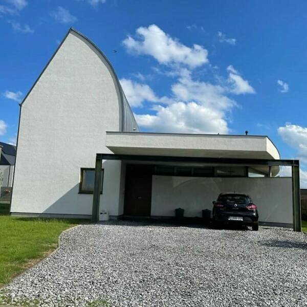 Strange Belgian Architecture (25 pics)