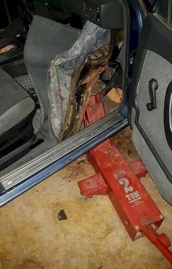 Bad Days Happen (30 pics)