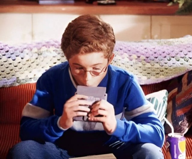 Nostalgic Habits Of The 2000's (16 pics) Nostalgic Habits Of The 2000's (16 pics)