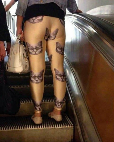 Strange Clothes (17 pics) Strange Clothes (17 pics)