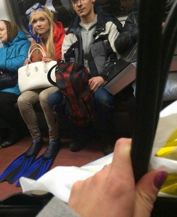 Strange People In The Subway (36 pics)