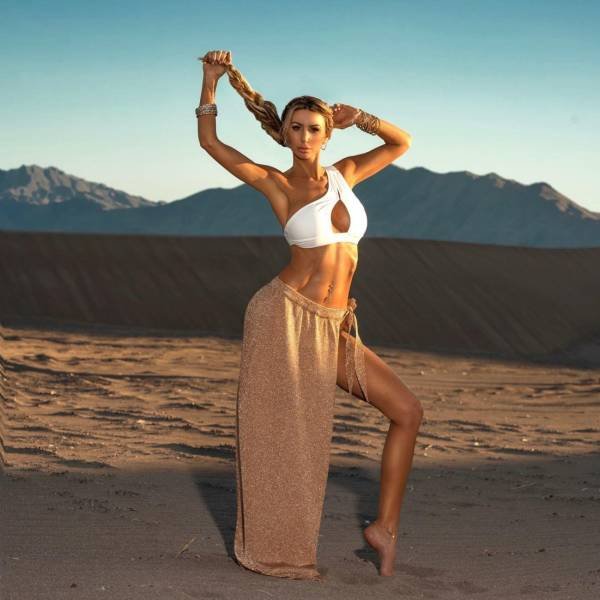 Sporty Girls (64 pics)