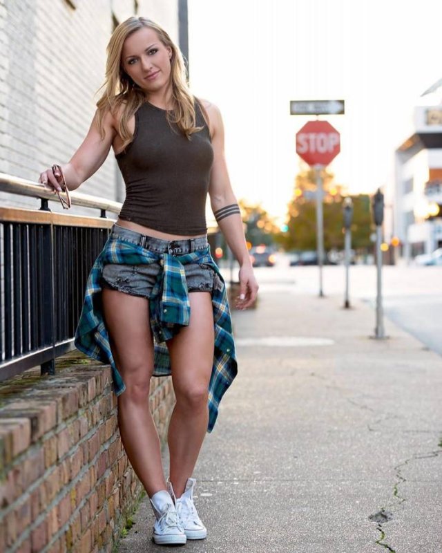 Sporty Girls (64 pics)