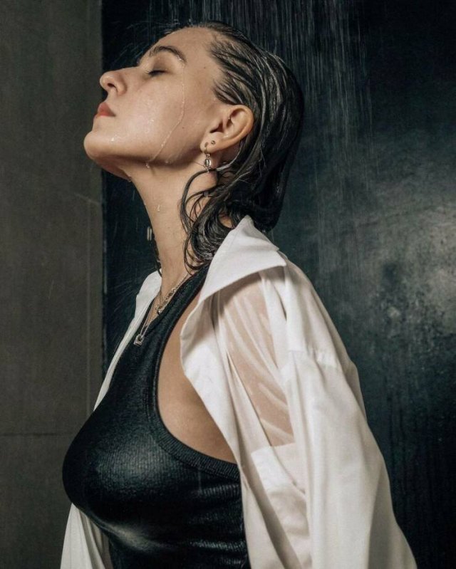 Wet Girls (59 pics)