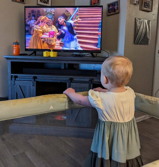 A Little Bit About Life With Kids (33 pics) A Little Bit About Life With Kids (33 pics)