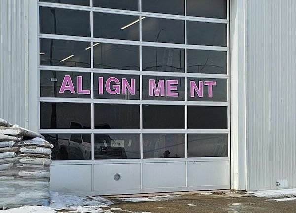Funny Signs (27 pics)