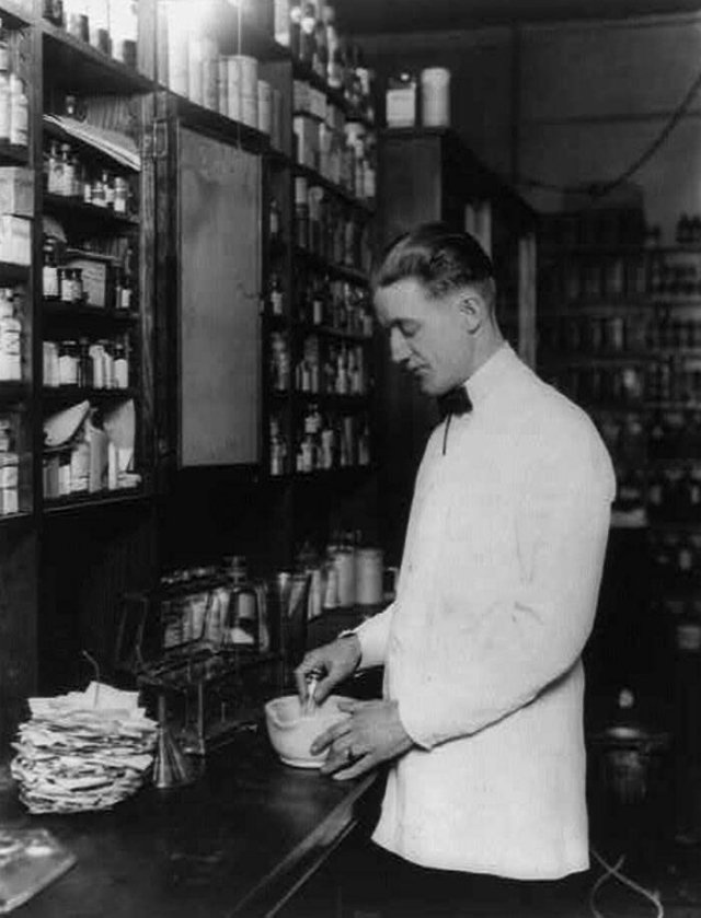 Interesting Historical Photos (38 pics)