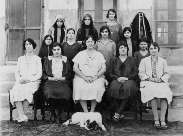 Interesting Historical Photos (38 pics)