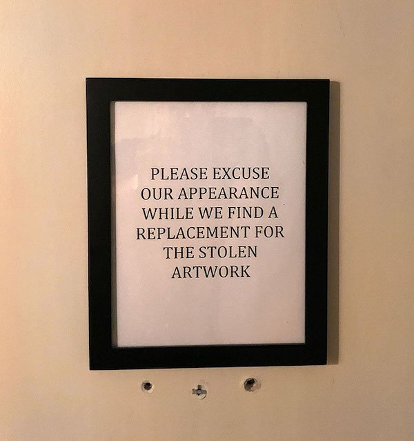 Restaurant Employees Say What Annoys Them (28 pics)