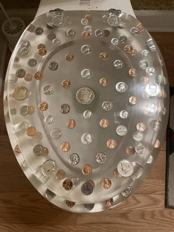 What Is Going On Here? (57 pics)