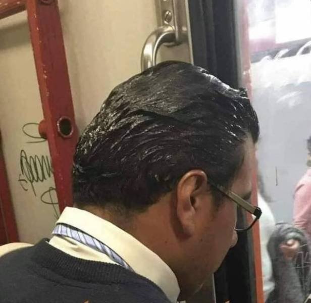 What Is Going On Here? (57 pics)