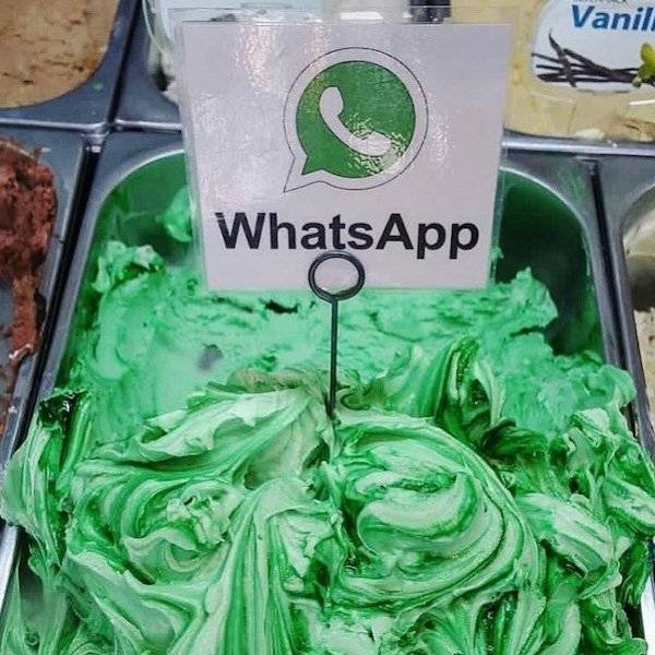 What Is Going On Here? (57 pics)