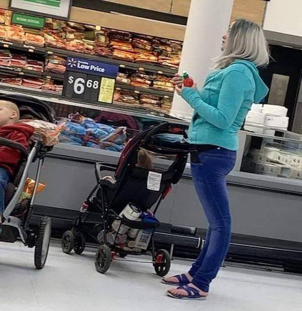 What Is Going On Here? (57 pics)