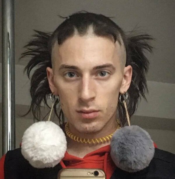Terrible Haircuts (46 pics)