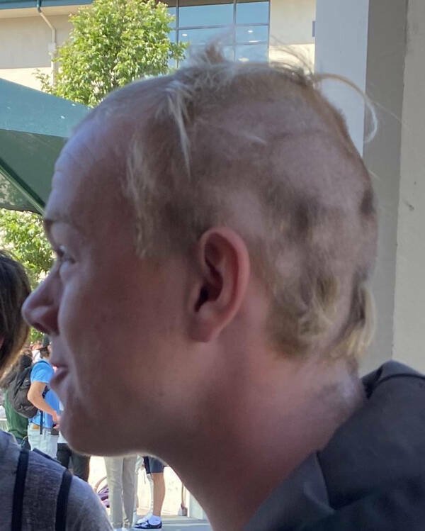 Terrible Haircuts (46 pics)