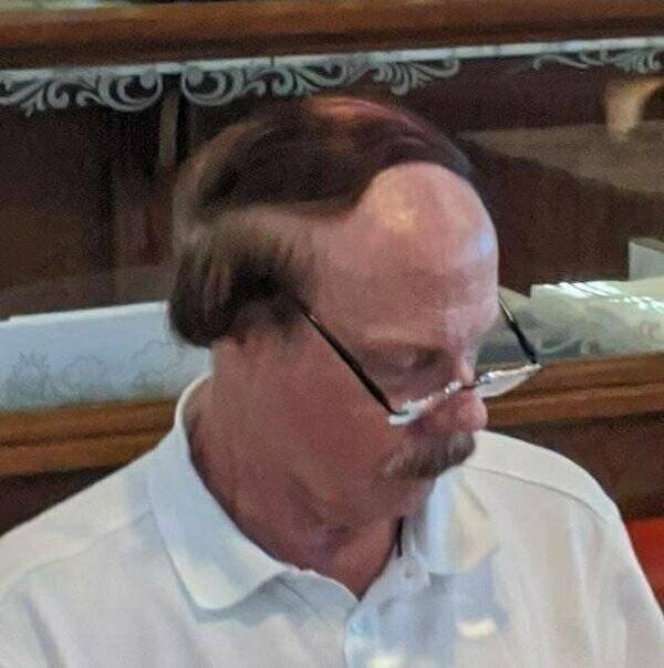 Terrible Haircuts (46 pics)