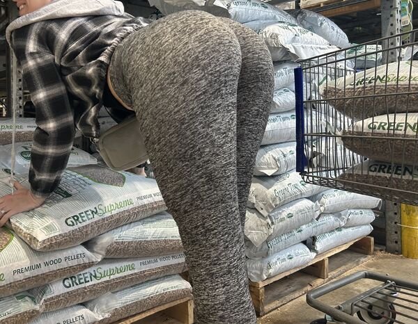 Girls In Yoga Pants (47 pics)