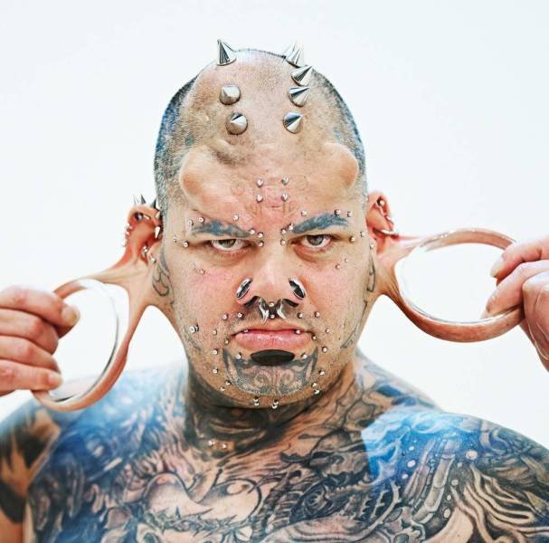 What Is Going On Here? (57 pics)