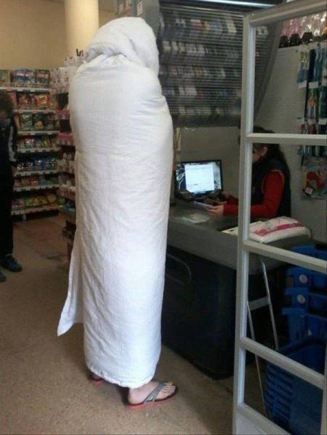 What Is Going On Here? (57 pics)