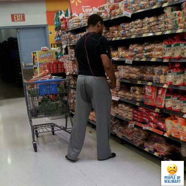 Weird People In Shops (41 pics)