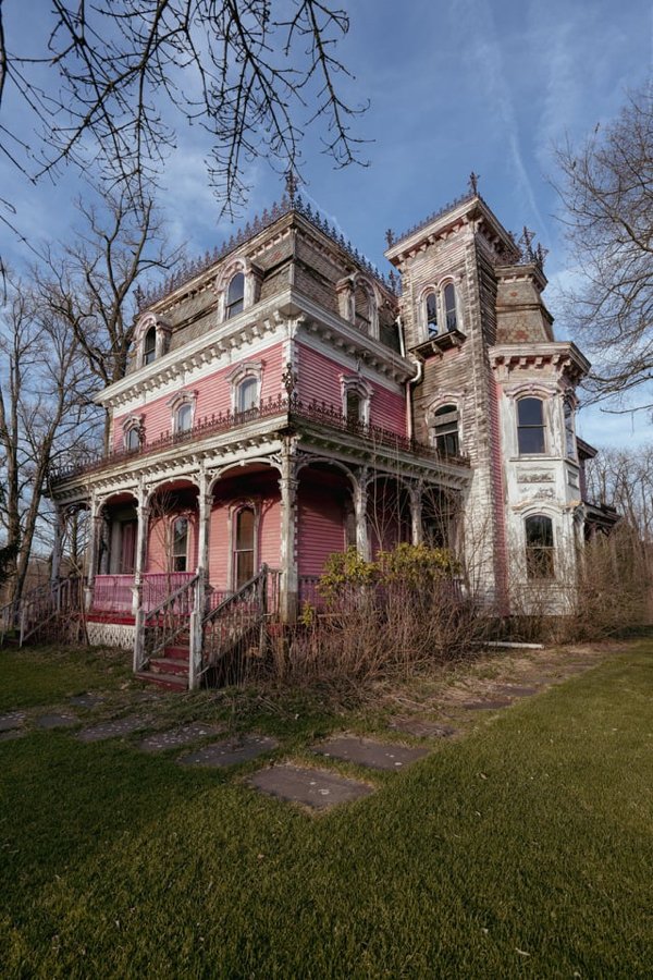 Amazing Abandoned Places (20 pics)