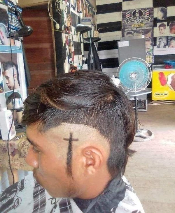 Awful Haircuts (25 pics)