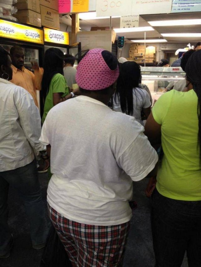 What Is Going On Here? (50 pics)