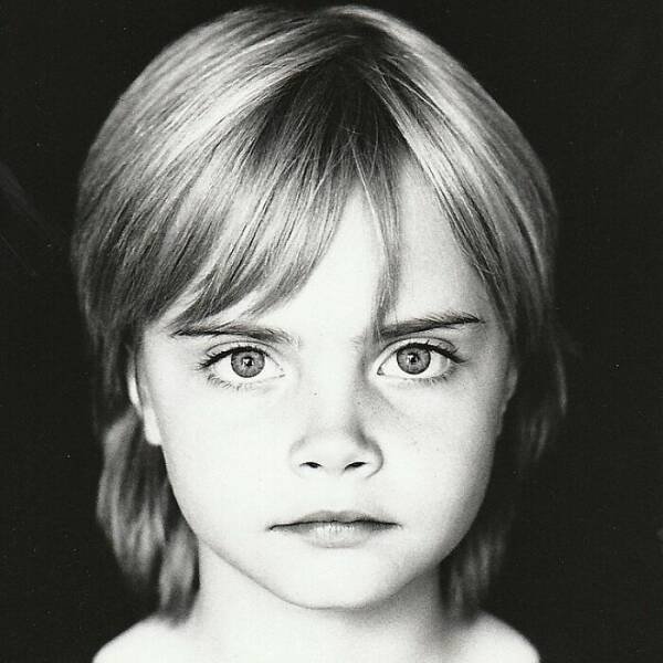 Rare Photos Of Celebrities In Their Childhood (34 pics) Rare Photos Of Celebrities In Their Childhood (34 pics)