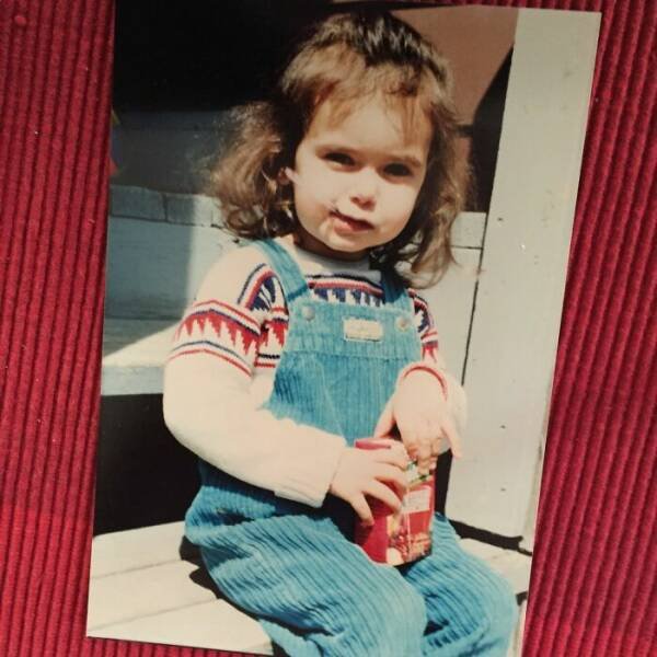 Rare Photos Of Celebrities In Their Childhood (34 pics) Rare Photos Of Celebrities In Their Childhood (34 pics)