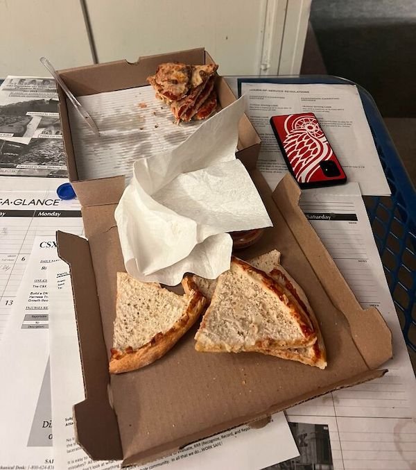 Annoying Coworkers (28 pics) Annoying Coworkers (28 pics)
