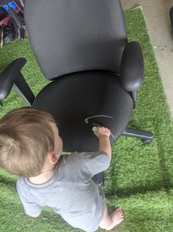 Life With Kids Is A Chaos (20 pics)