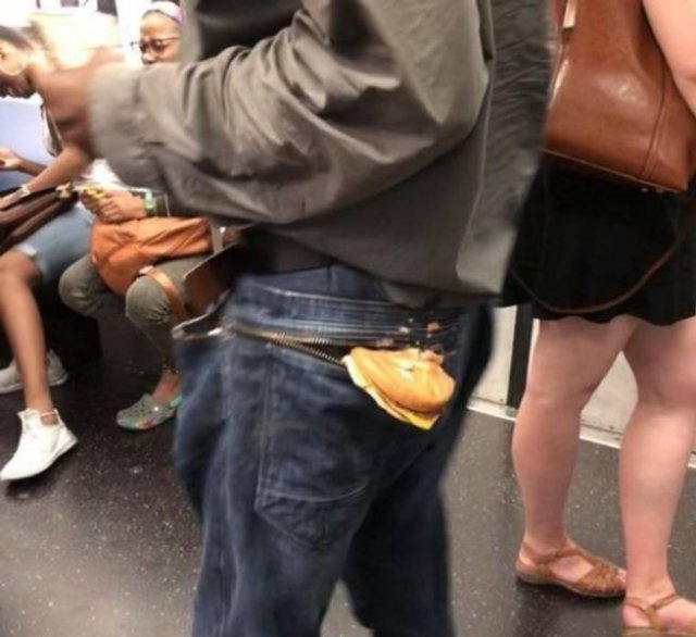 Strange Finds And Situations (44 pics)