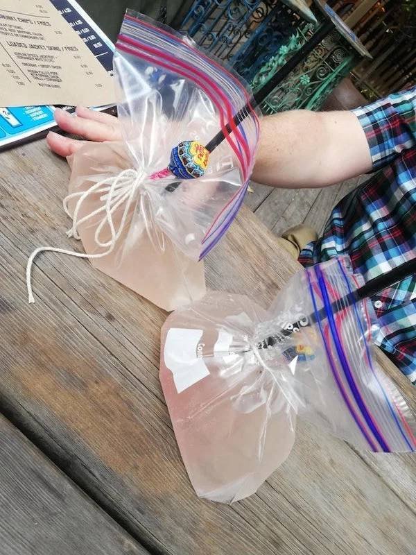 Ridiculous Cocktails Serving (29 pics)