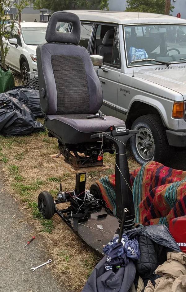 Odd DIY Crafts (30 pics)