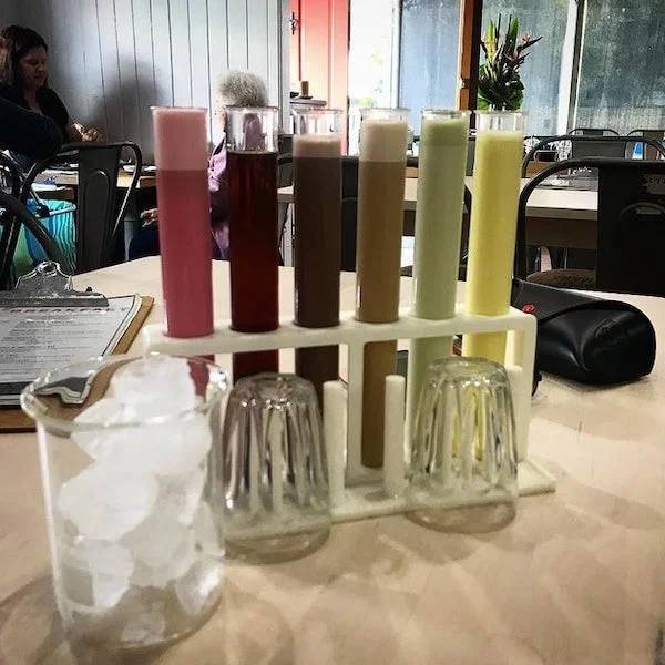 Ridiculous Cocktails Serving (29 pics)