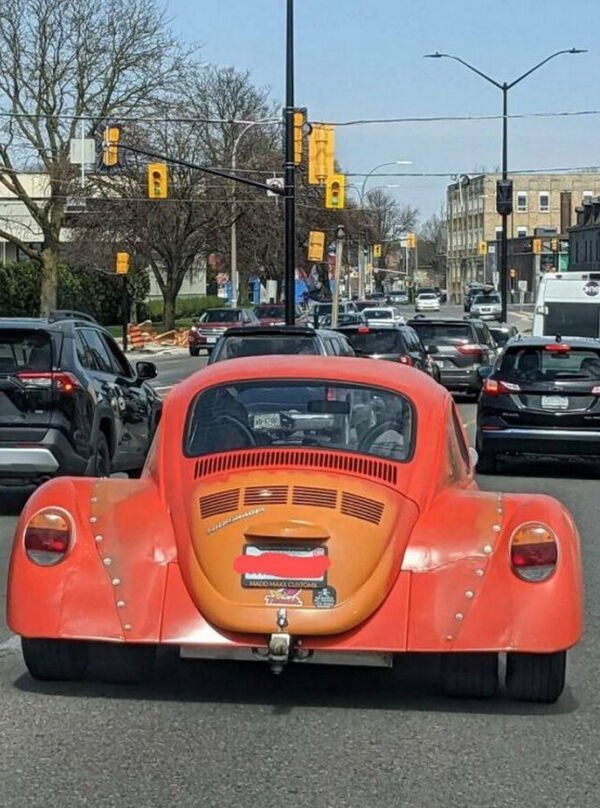 Weird Designs And Finds (25 pics)