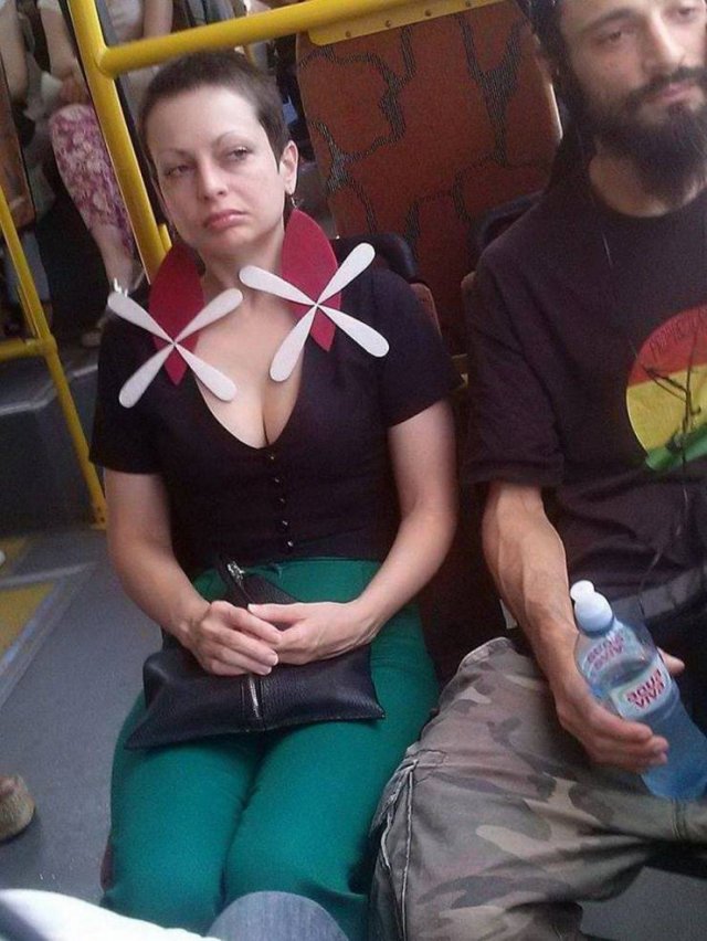 What Is Going On Here? (52 pics)