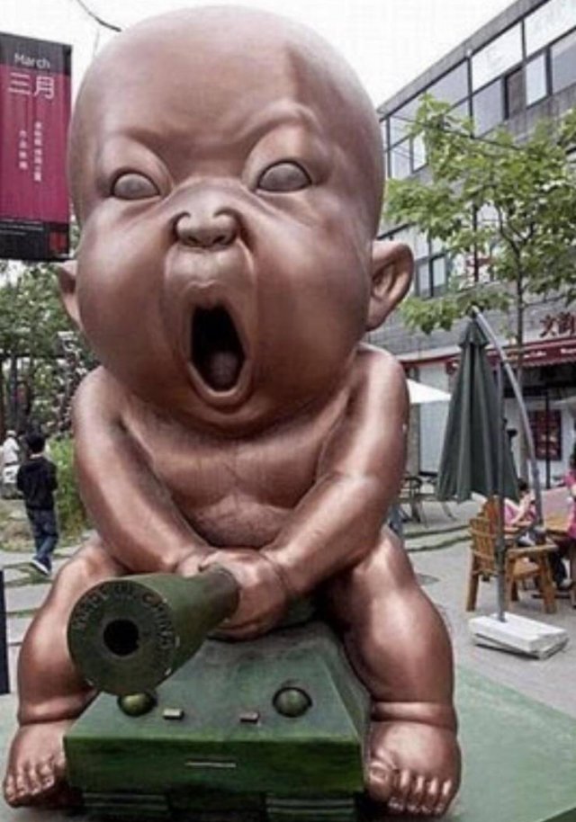 What Is Going On Here? (54 pics)