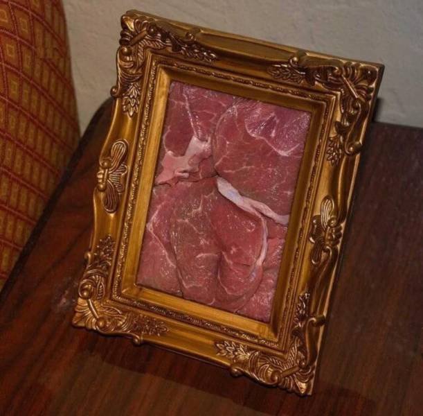 What Is Going On Here? (54 pics)