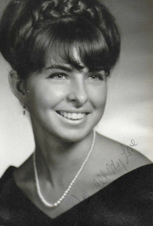 Beautiful Photos Of People From The Past (19 pics) Beautiful Photos Of People From The Past (19 pics)