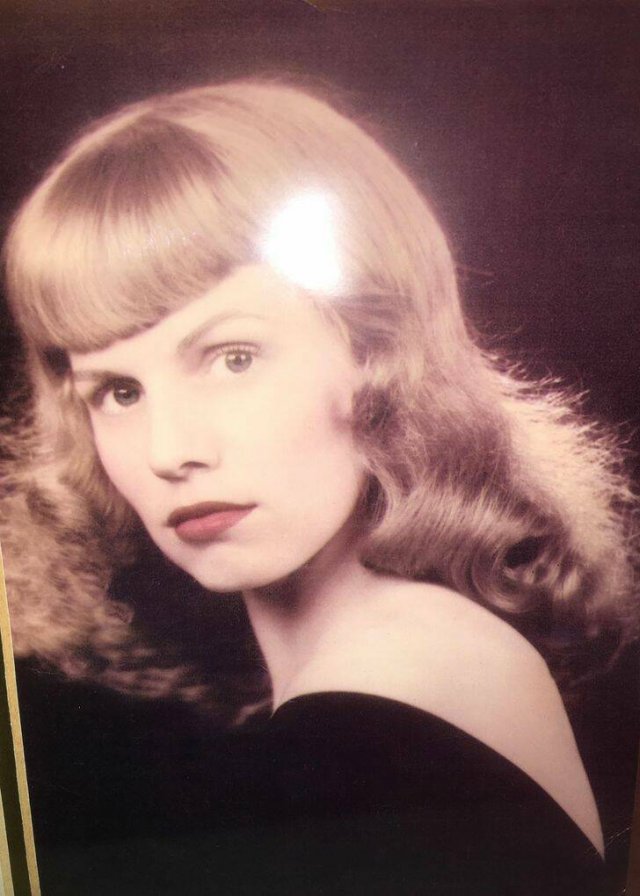 Beautiful Photos Of People From The Past (19 pics) Beautiful Photos Of People From The Past (19 pics)